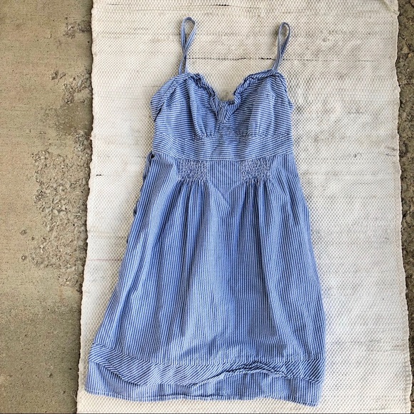 American Eagle Outfitters Dresses & Skirts - American Eagle stripe summer dress